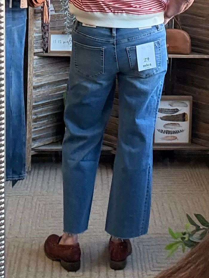 Straight cropped raw-hem jeans, dark blue wash with patch back pockets