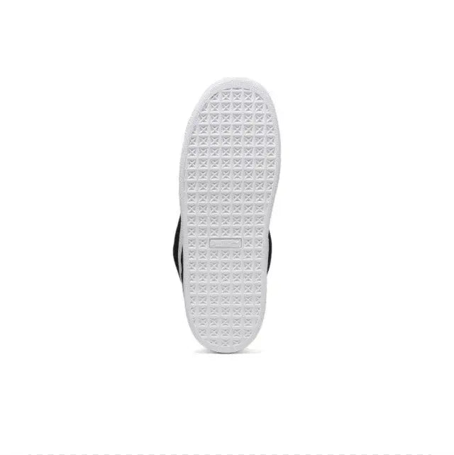 Puma Suede XL outsole, white rubber tread underside with traction pattern