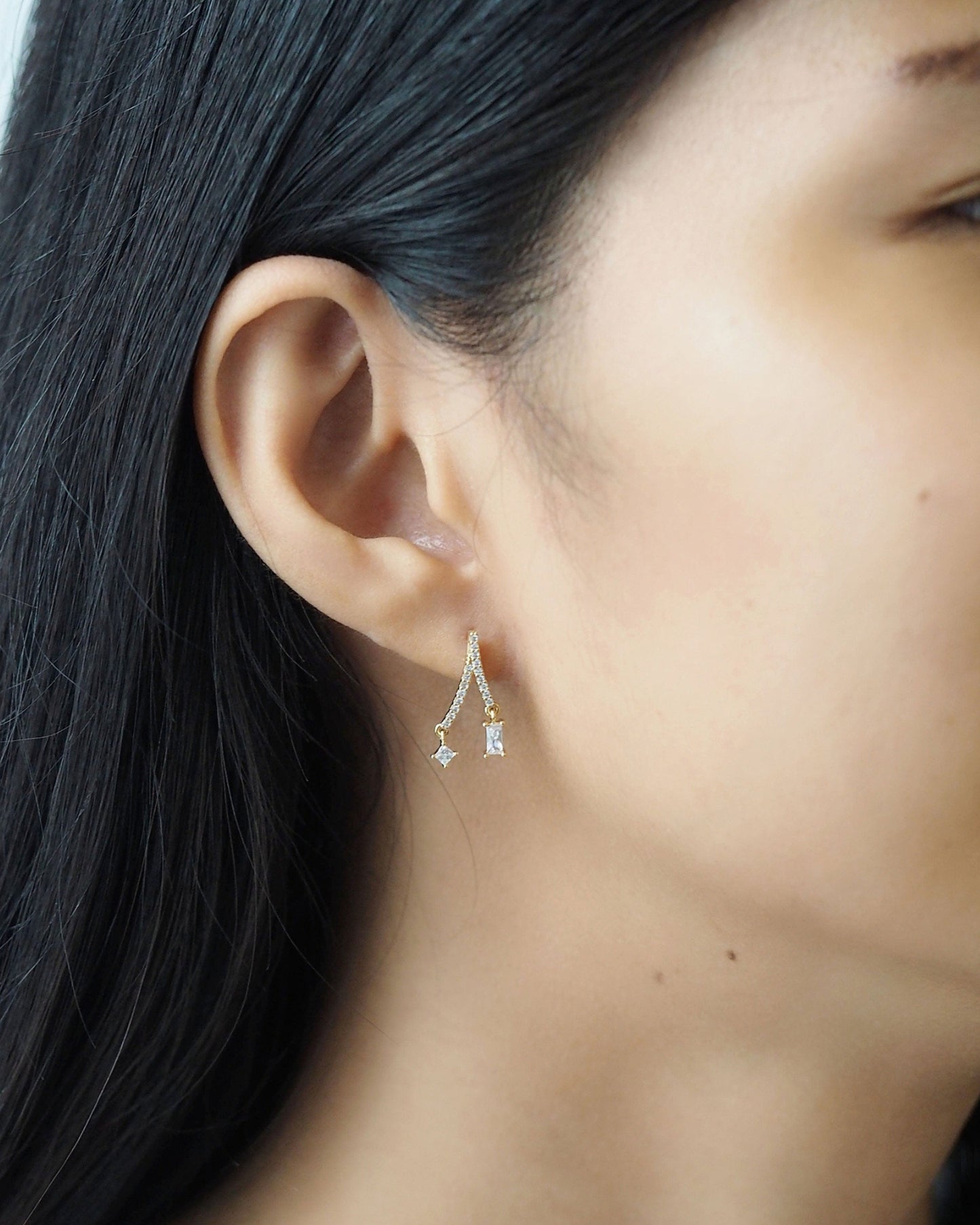 Split Linear Pave Cz Earring