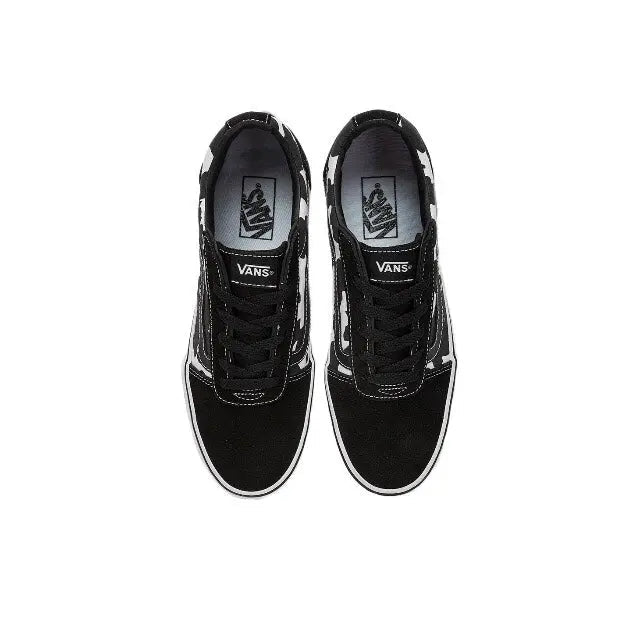 Vans Old Skool low-top sneakers, black upper with lace-up closure and white lining
