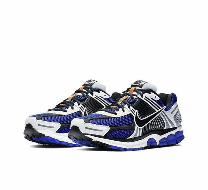 Zoom Vomero 5 SP lace-up sneaker in blue and black with white overlays and Swoosh